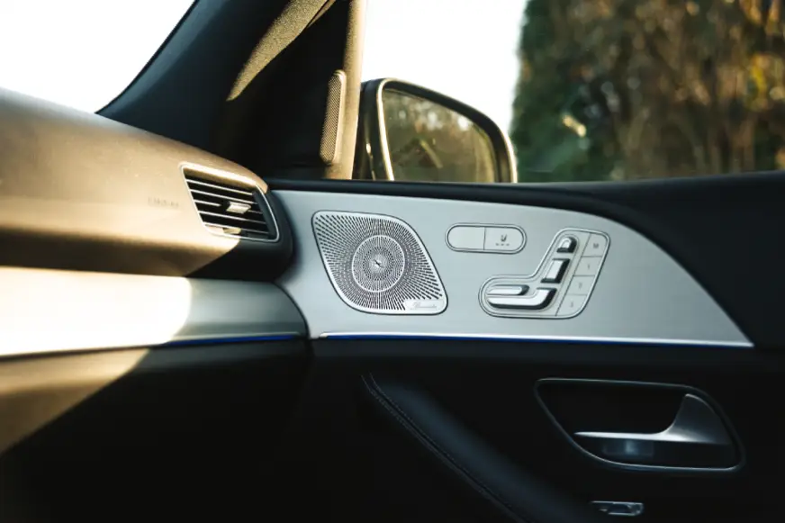 GLE12